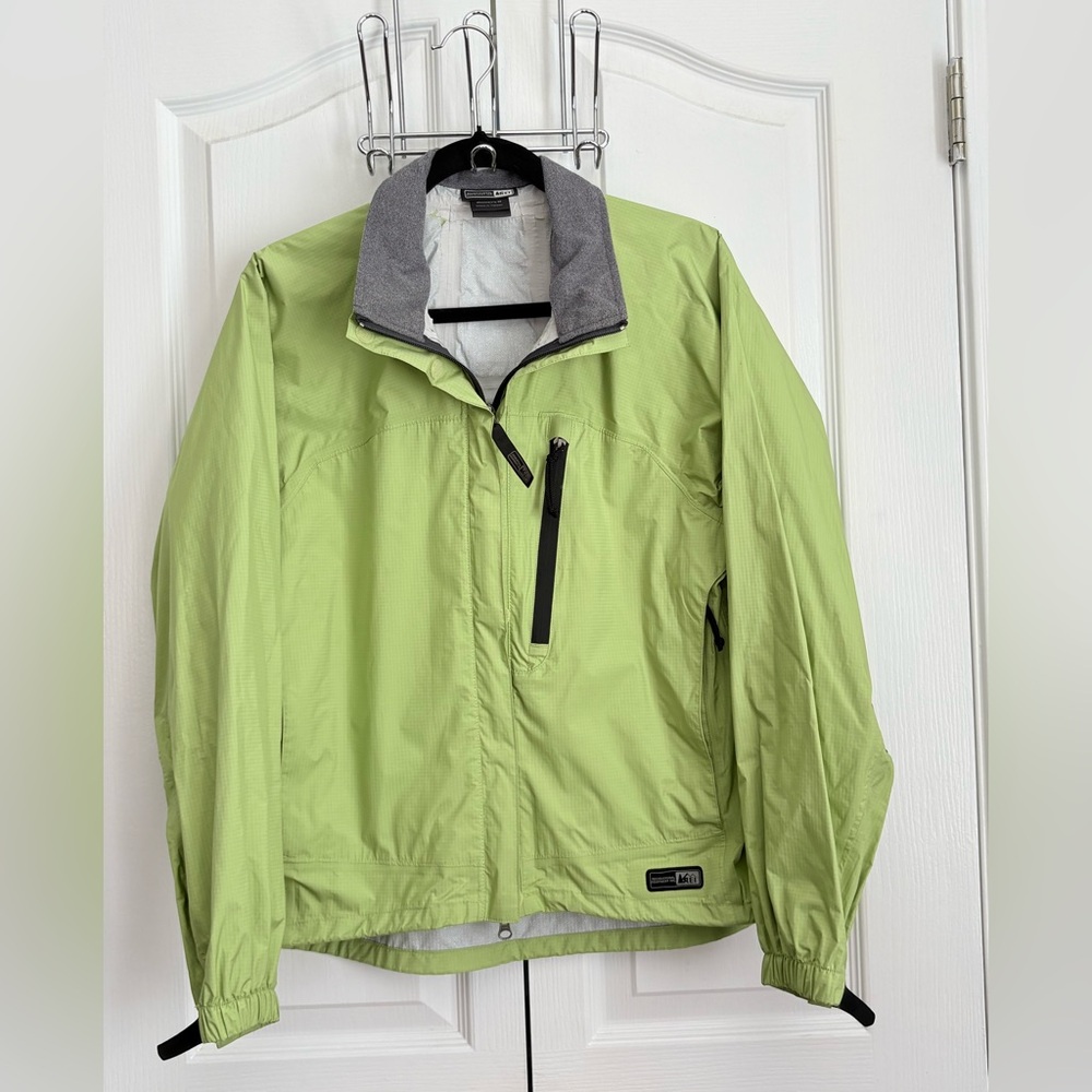 REI Elements Women’s Rain Jacket, lime green, size medium